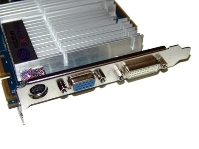Sapphire Radeon HD 2400 XT HD 2600 XT