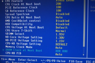 Sapphire PURE CrossFireX 790GX Motherboard