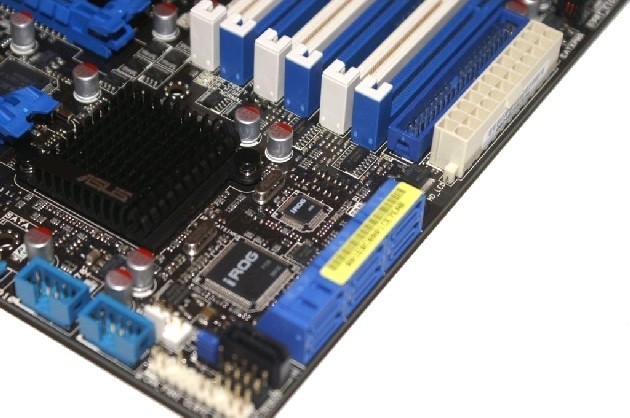 ASUS ROG Rampage II Gene mATX X58 Motherboard