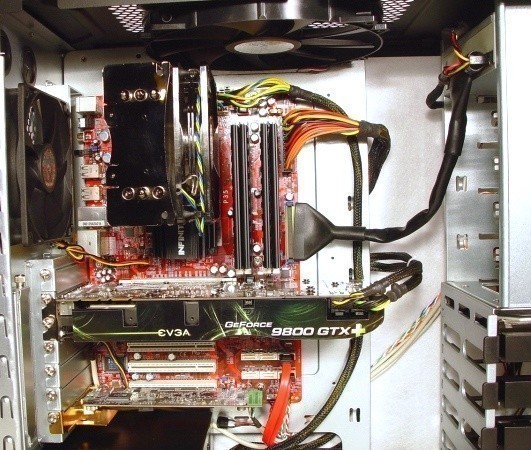 CoolerMaster HAF 922 Mid Tower Case