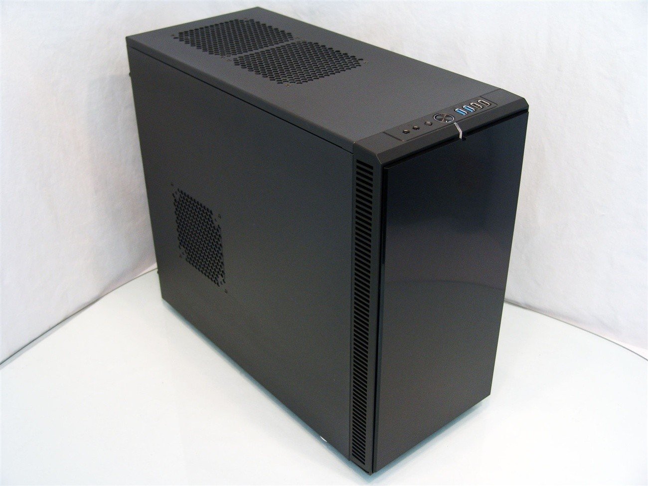 Fractal Design Define R4 Black Pearl Mid Tower Chassis Review Tweaktown