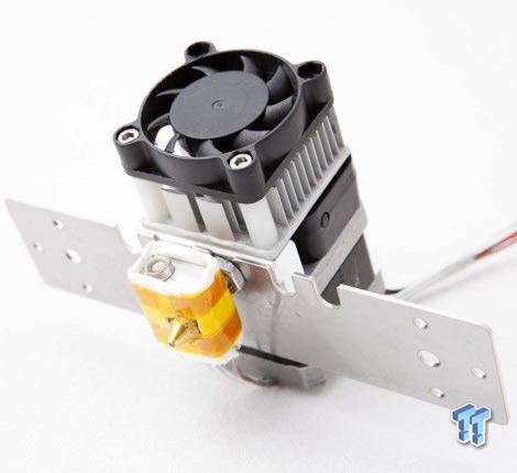 Tweaktown S Guide To 3d Printing Part 1 What Makes Up A 3d Printer Tweaktown