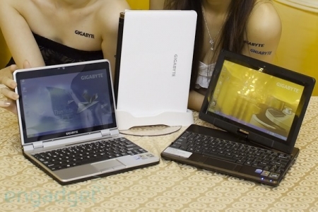 M1022, S1024, T1028 make their debut at CeBIT 2009