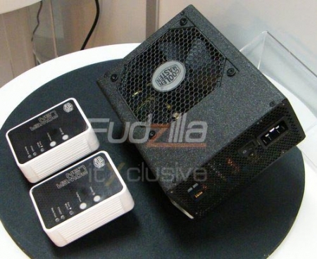 Cooler Master build PowerLine Ethernet into PSU