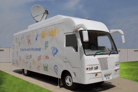 Google sets up Internet Bus in India