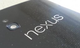 Which smartphone should I buy? Sony's Xperia T or the new Google Nexus 4?