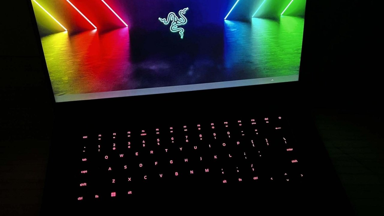 Razer Blade 15 Advanced (2022) Gaming Laptop Review