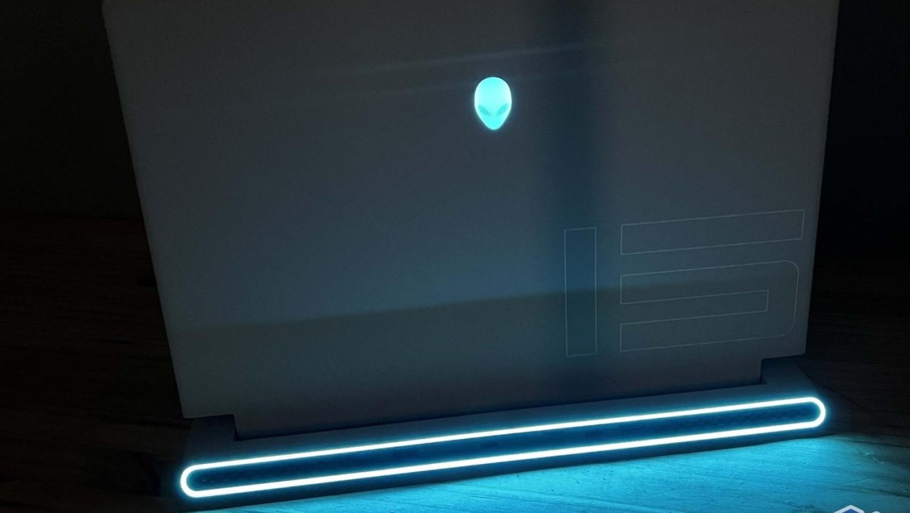 Alienware X15 R2 (2022) Gaming Laptop Review