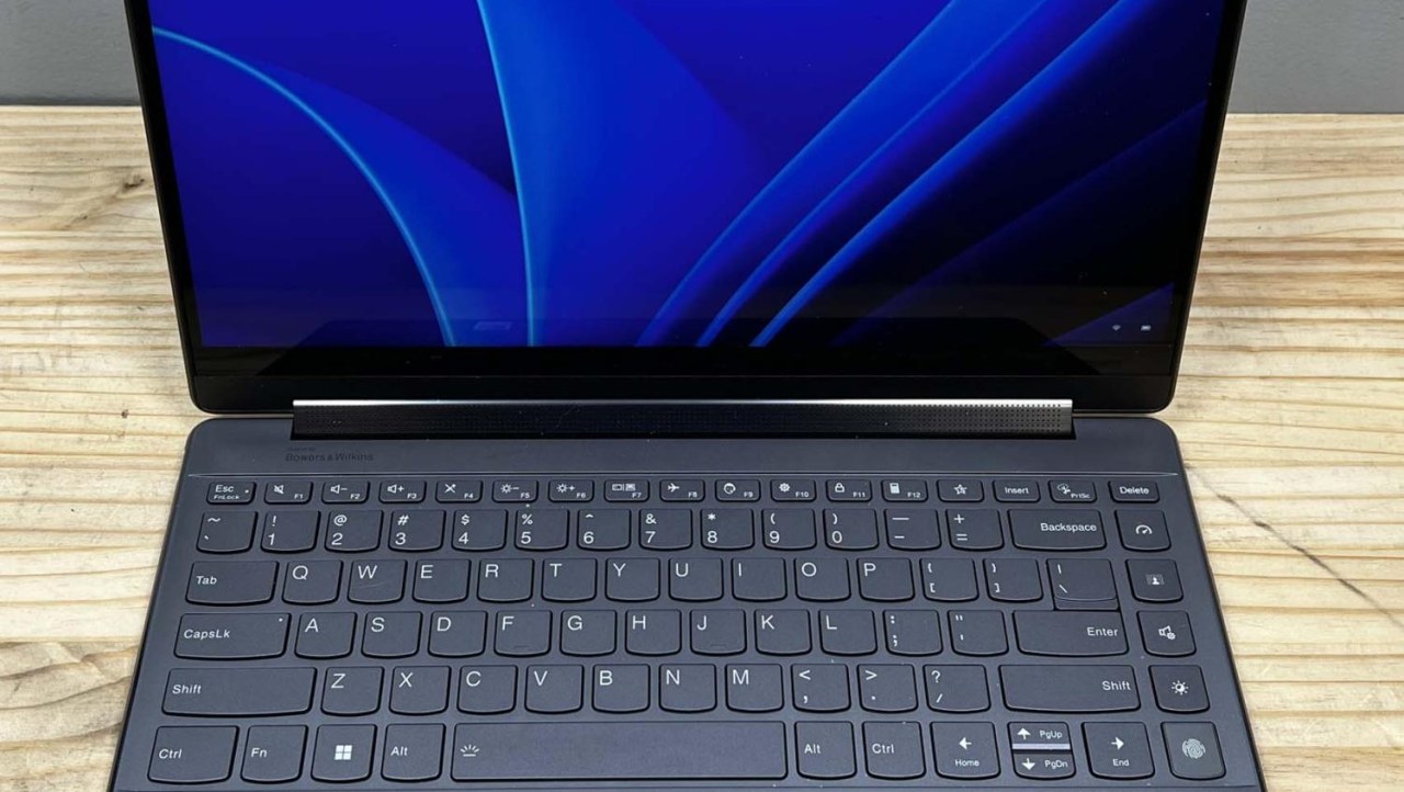 Lenovo Yoga 9i Touchscreen Laptop Review