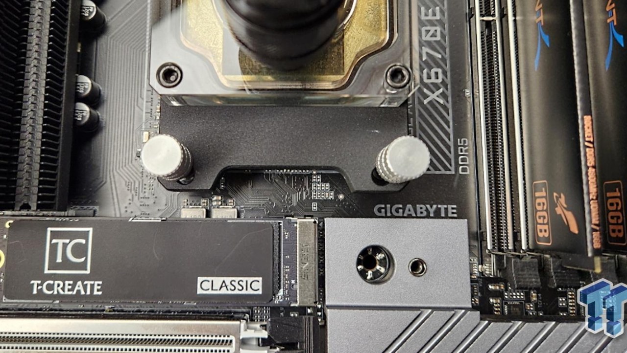 TeamGroup T-Create Classic DL 1TB SSD Review - Stalwart DRAMless