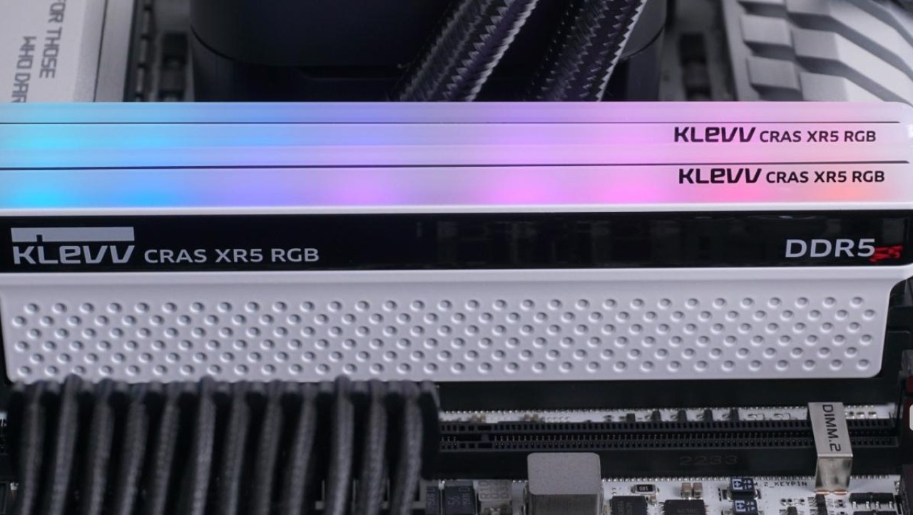 KLEVV CRAS XR5 RGB DDR5-6200 32GB Dual-Channel Memory Kit Review