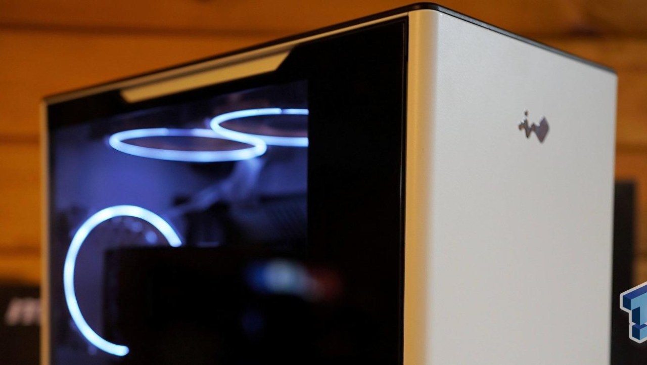 InWin A5 Mid-Tower Chassis Review