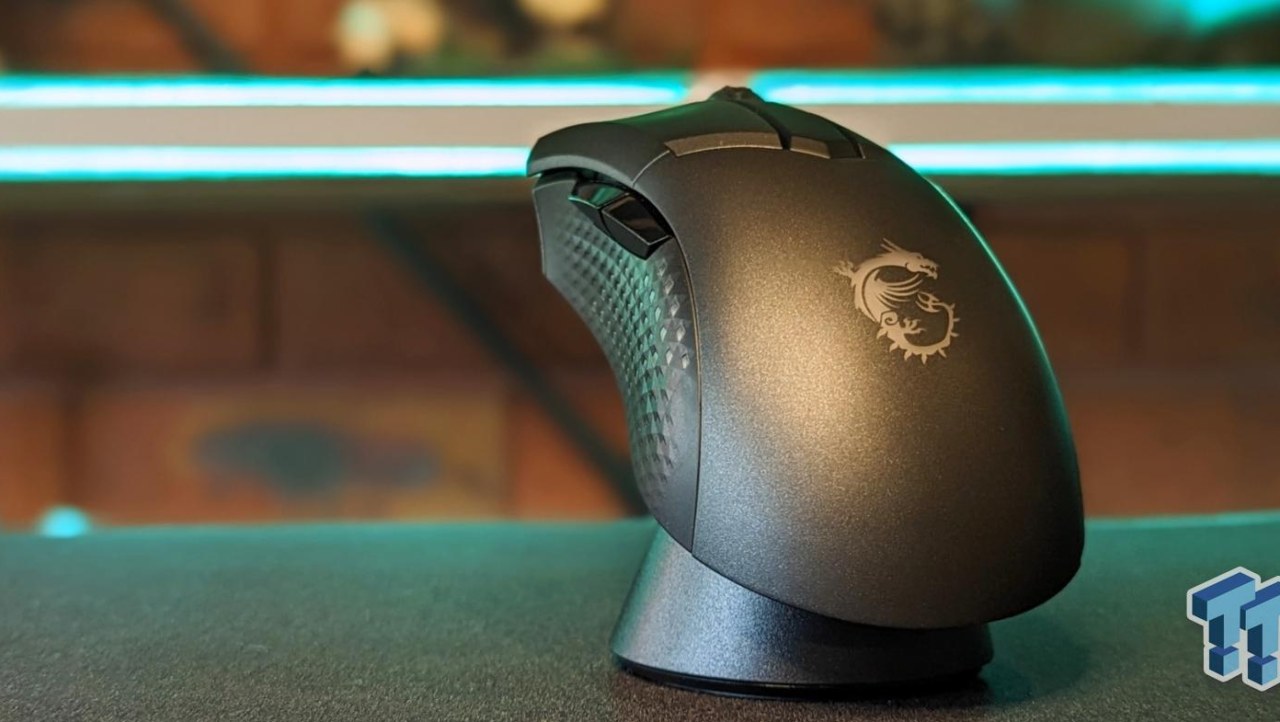 MSI Clutch GM51 Lightweight Wireless Gaming Mouse Review