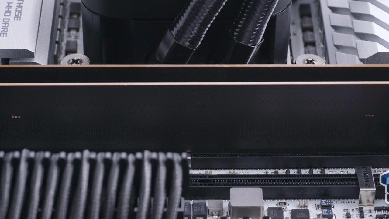 Crucial CT16G52C42U5 X2 DDR5-5200 32GB Dual-Channel Memory Kit Review
