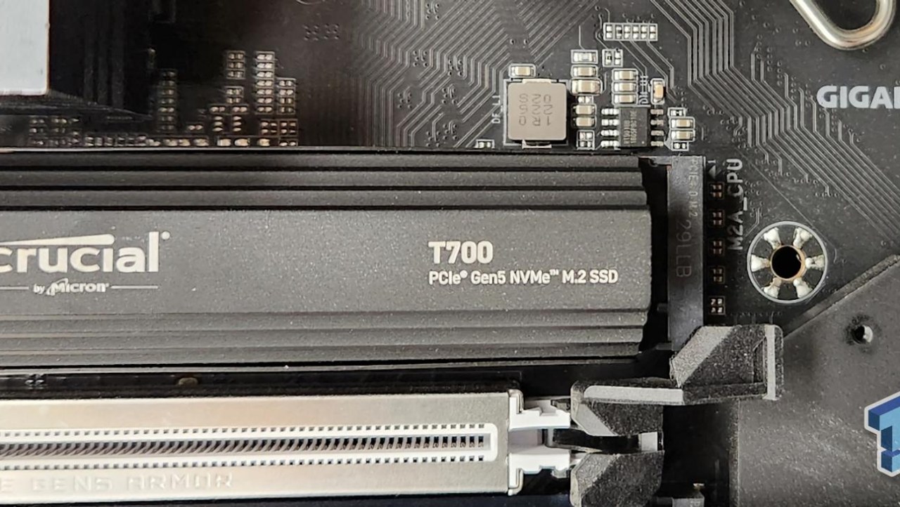Crucial T700 2TB SSD Review - World's Fastest Retail SSD