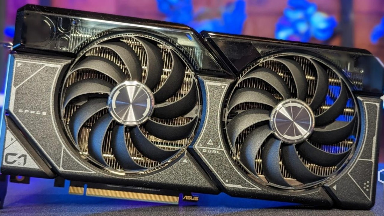 ASUS Dual GeForce RTX 4070 OC Edition Review