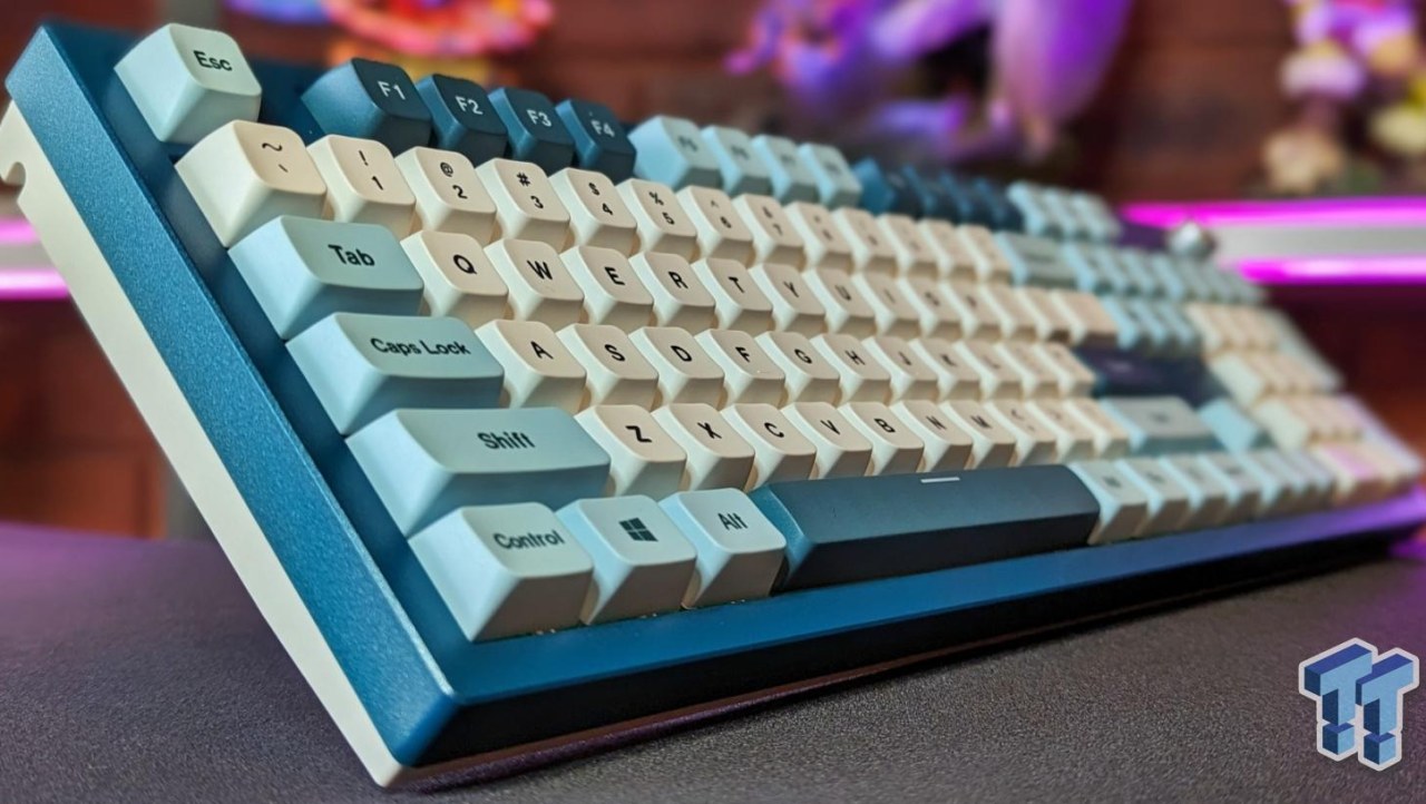 Montech MKey Freedom Mechanical Keyboard Review