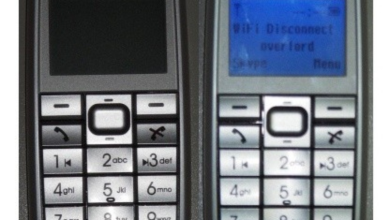 Wi-Fi Skype Phones - ASUS AiGuru S1 vs. Netgear SPH101