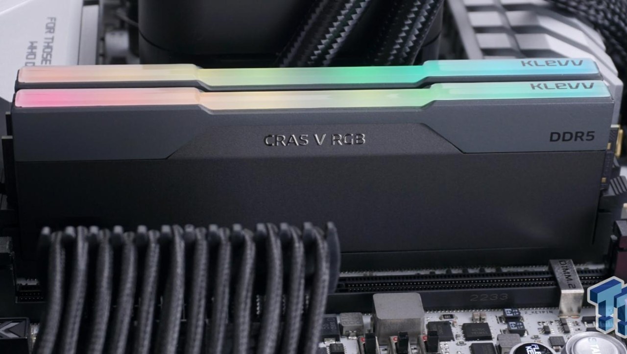 KLEVV CRAS V RGB DDR5-8000 32GB Dual-Channel Memory Kit Review