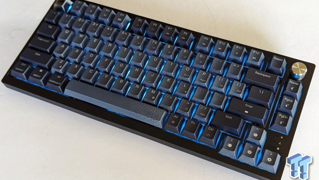Corsair K65 PLUS WIRELESS 75% RGB Mechanical Gaming Keyboard Review