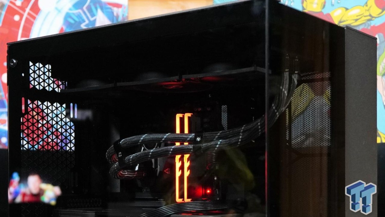 Corsair 6500X Mid-Tower Dual Chamber Chassis Review