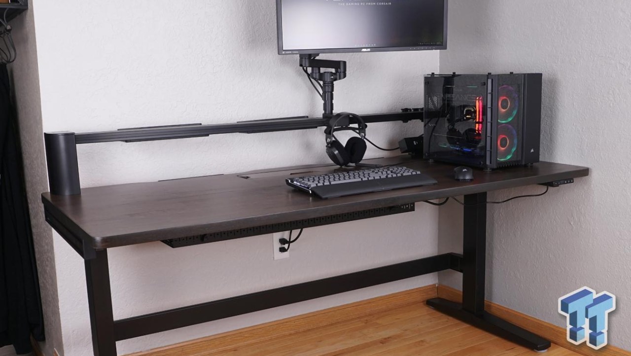 Corsair Platform:6 Elevate Modular Desk Review