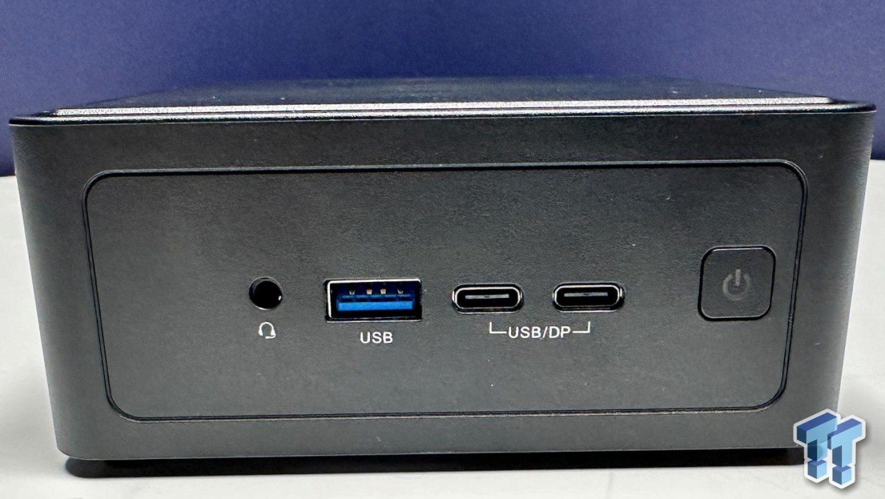 ASRock 4x4BOX 8840U Mini PC Review