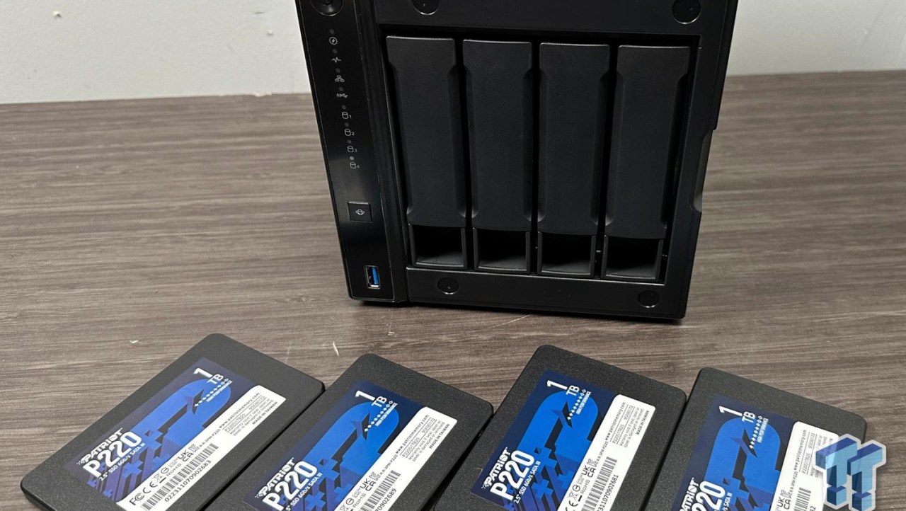 ASUSTOR Drivestor 4 Pro AS3304T v2 NAS Review