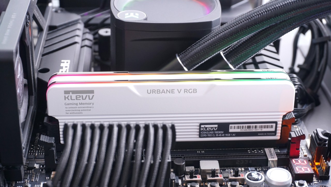 KLEVV URBANE V RGB DDR5-7600 32GB Dual-Channel Memory Kit Review