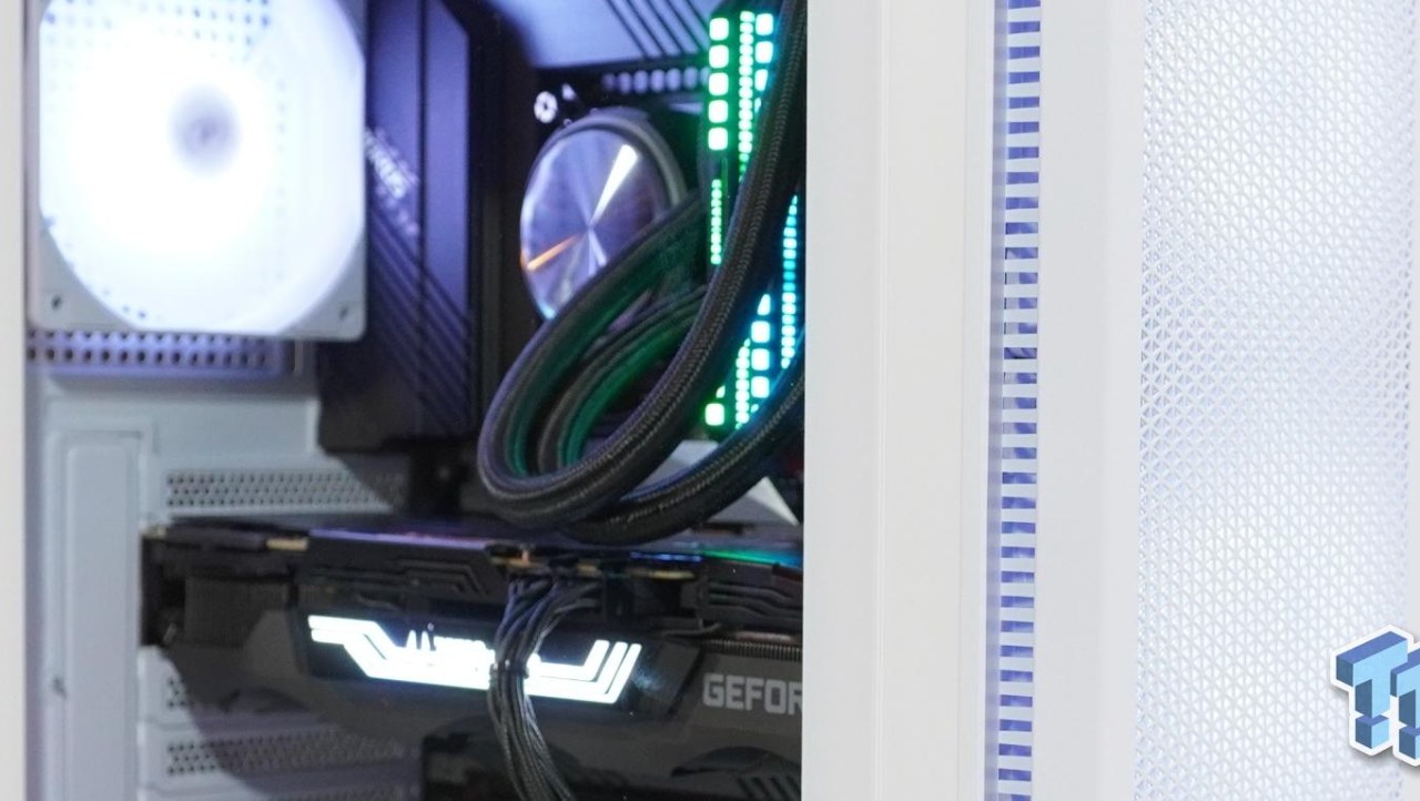 XPG Valor Air Plus Mid-Tower Chassis Review