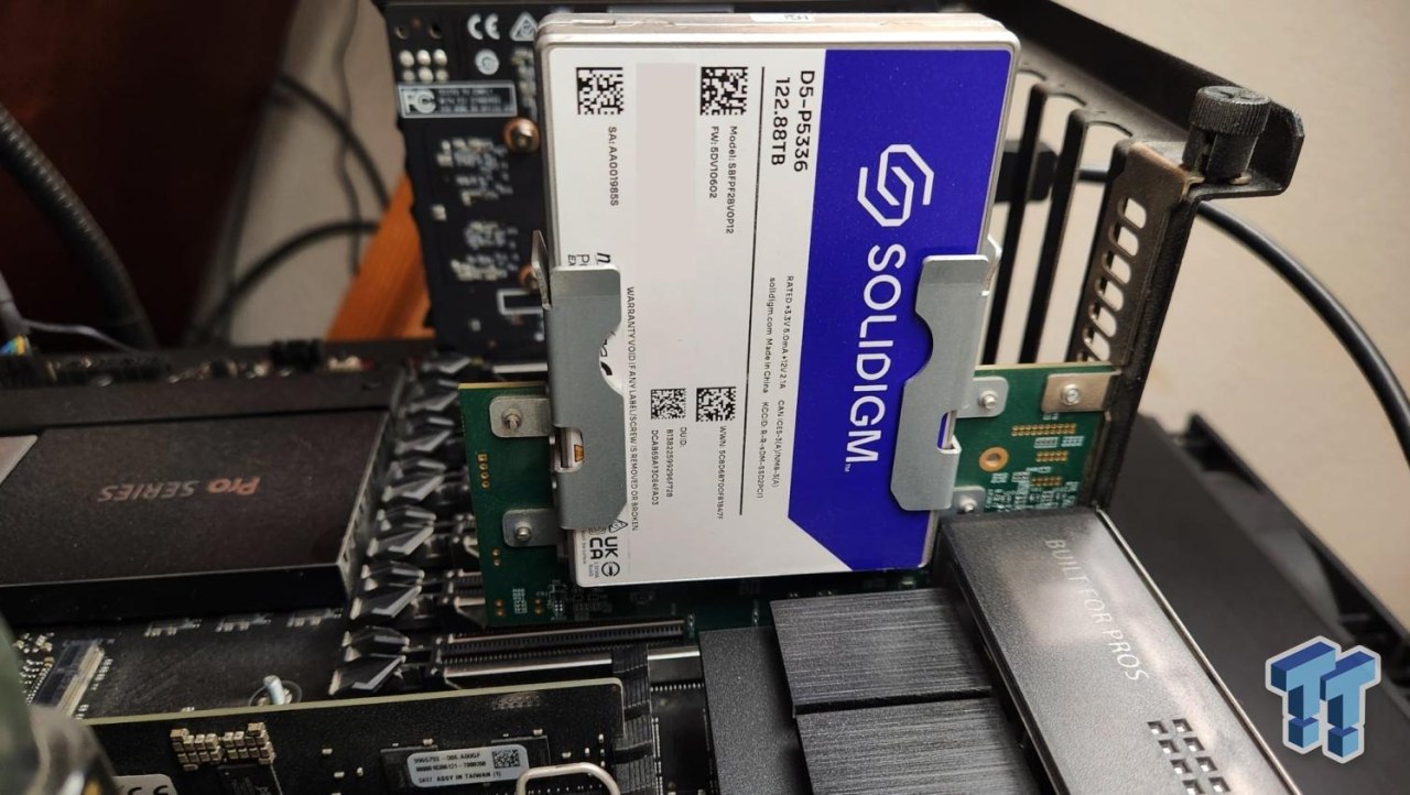 Solidigm D5-P5336 122.88TB Enterprise SSD Review - High Capacity = High Efficiency