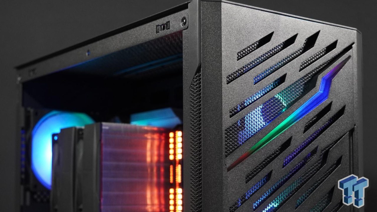 XPG Starker Air BTF Chassis Review