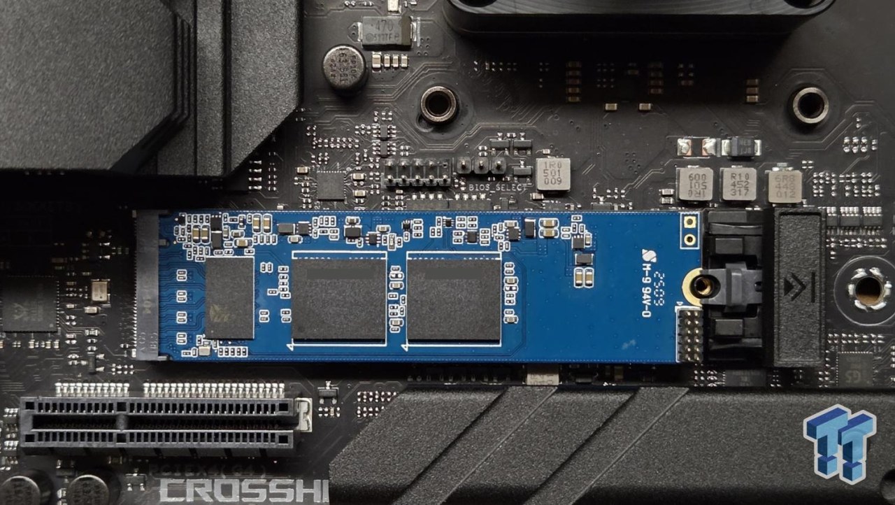 Silicon Motion SM2504XT Controller Review - Best DRAMless SSD Ever