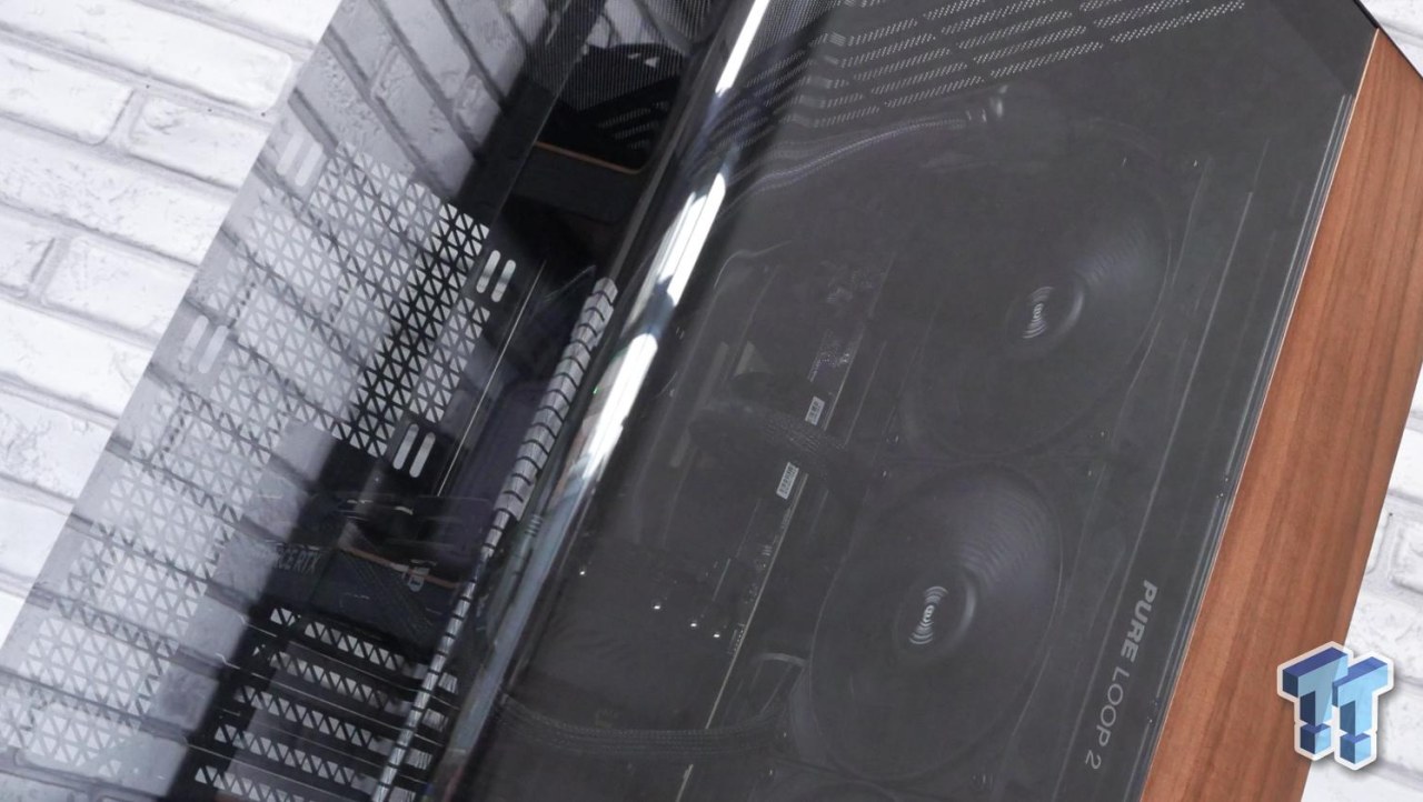 Antec C8 Curve Wood Full-Tower Chassis Review
