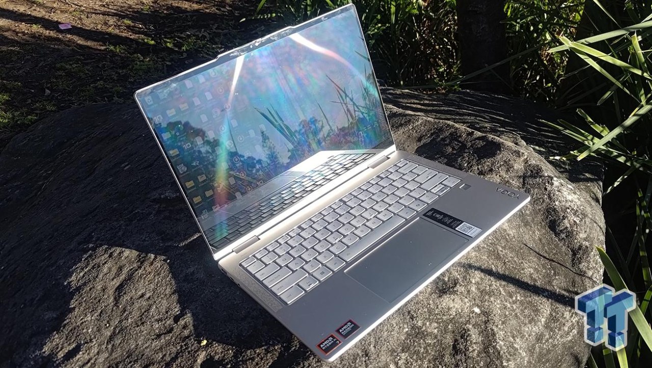 Lenovo Yoga 7 2-in-1 Gen 10 (Krackan Point | Radeon 860M) Laptop Review
