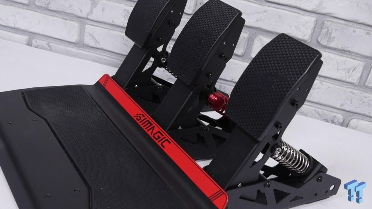 Simagic P700 Sim Racing Pedals Review