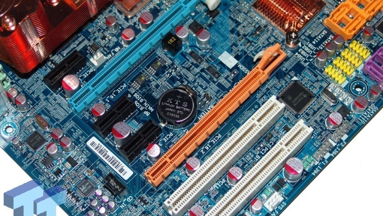 Intel P35 Motherboards - Five In The Pit