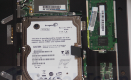 ASUS Eee PC 1000H Under The Covers