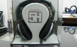 Razer vs. SteelSeries Headset Comparison