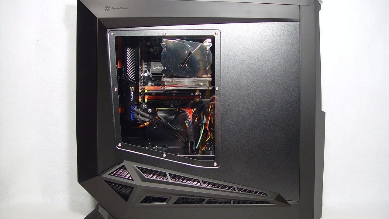 SilverStone RAVEN SST-RV01B-W Full Tower Case
