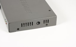 TRENDnet TK-IP101 KVM IP Switch with TK-423K KVM