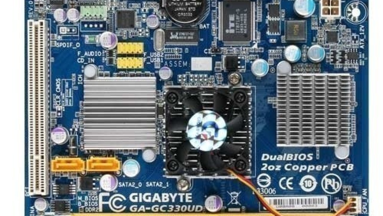 GIGABYTE GA-GC330UD Mini-ITX - Dual Core Atom Tested