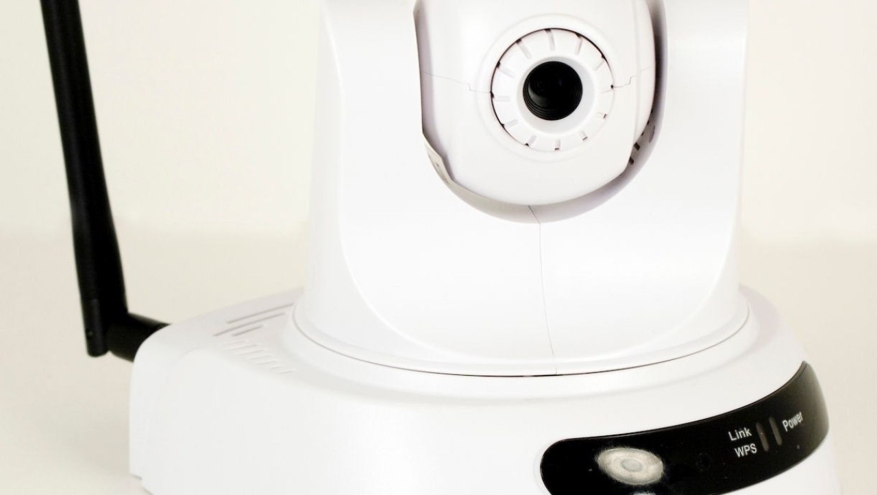 SparkLAN CAS-673W Wireless Pan and Tilt MPEG4/MJPEG IP Camera