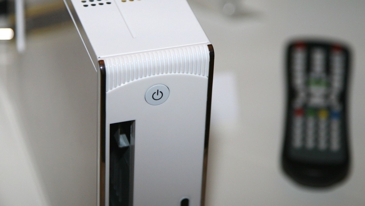 Jetway JBC230C63P-330D-W Ion Nettop - Unboxing and Undressing Video