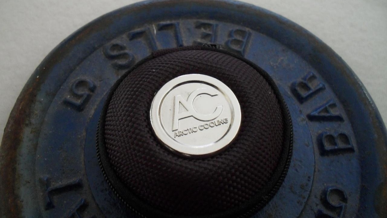 Arctic Cooling E361-WM Earphones