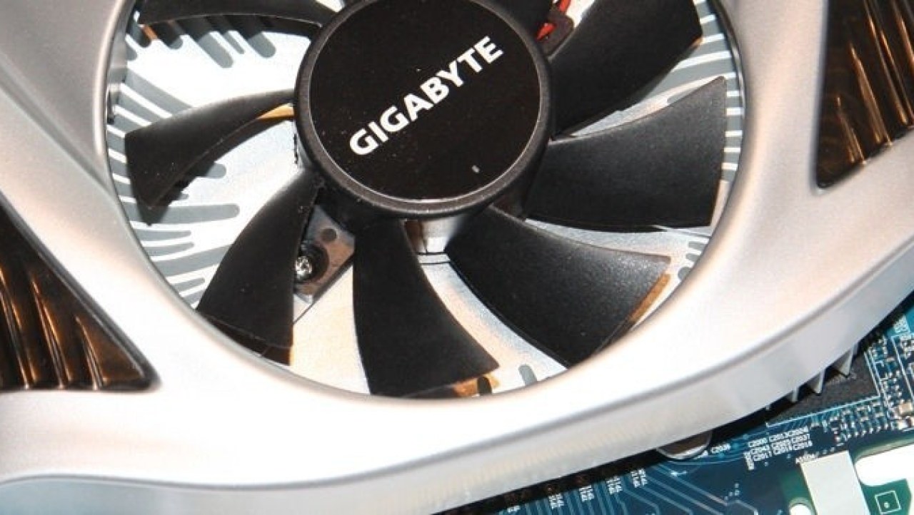 GIGABYTE Radeon HD 5670 1GB GDDR5 OC Video Card