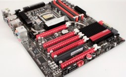 ASUS Maximus III Extreme (P55 Express) Motherboard