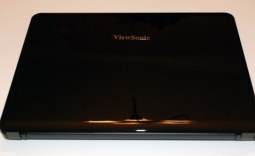 ViewSonic VNB141 14-inch Ultraportable Notebook