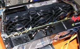 Sapphire Radeon HD 5970 TOXIC Overclocked with GTX 480 PhysX
