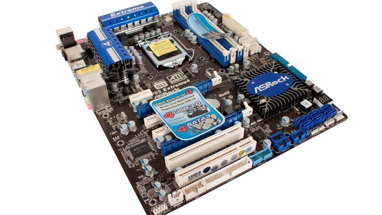 ASRock P55 Extreme4 (P55 Express) Motherboard